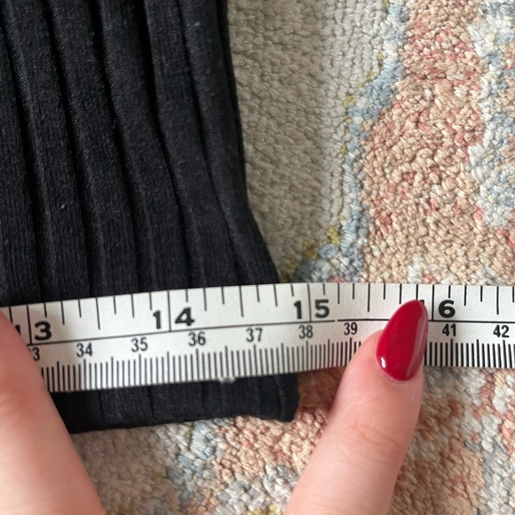 🐈⬛ | Zara Kids puffed sleeve top - Picture 2 of 4